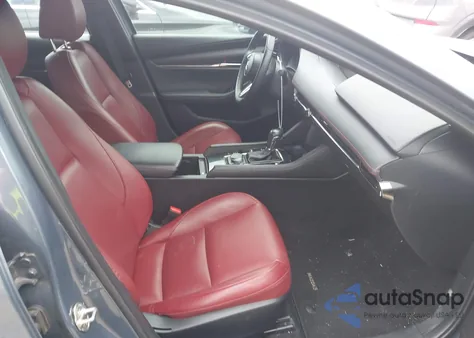 2024 Mazda Mazda3 Hatchback 2.5 S Carbon Edition z USA, uszkodzony, nr VIN JM1BPBLM5R1709609